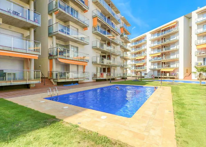 Pretty Apartment With Balcony